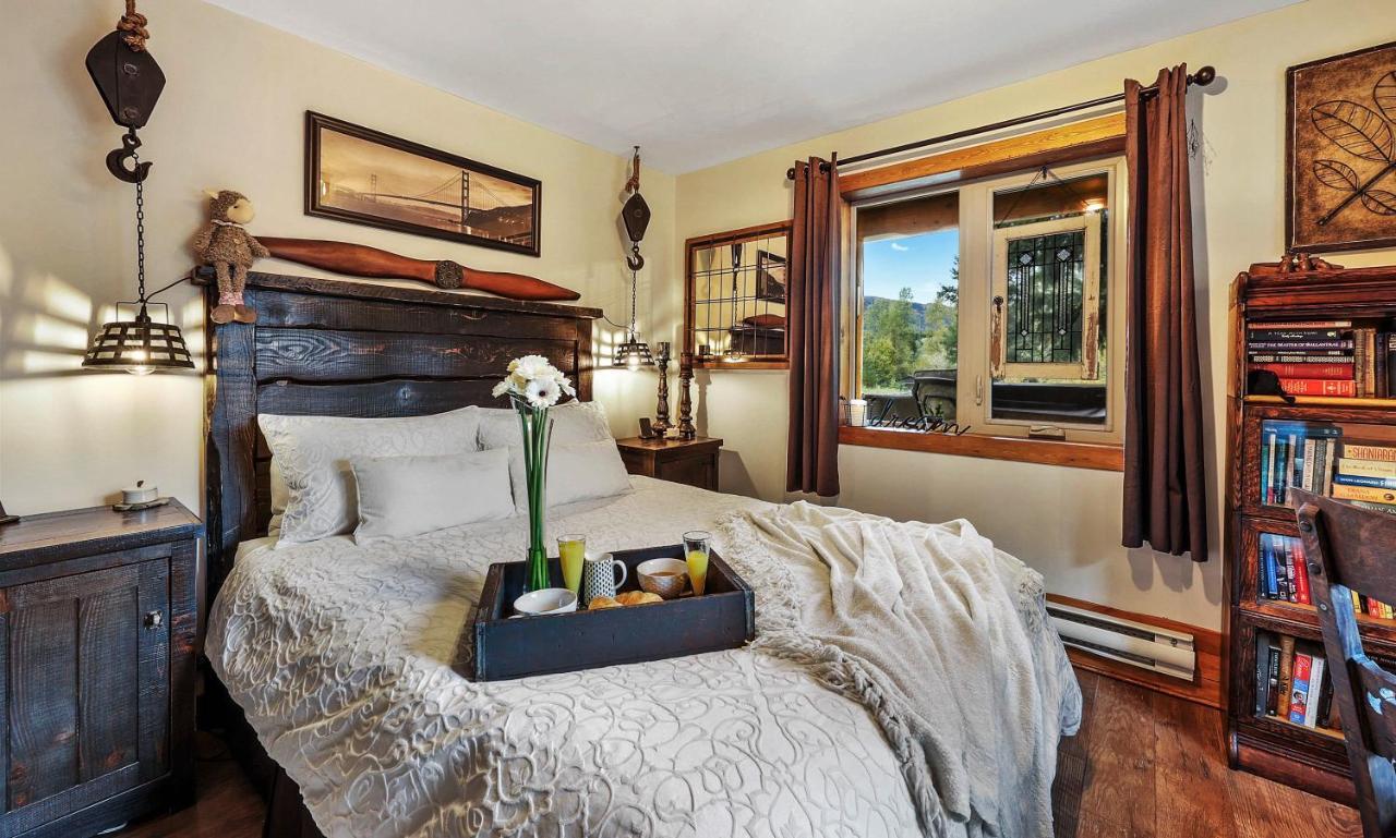 A Suite Retreat - Beyond Bed & Breakfast Sun Peaks Dış mekan fotoğraf